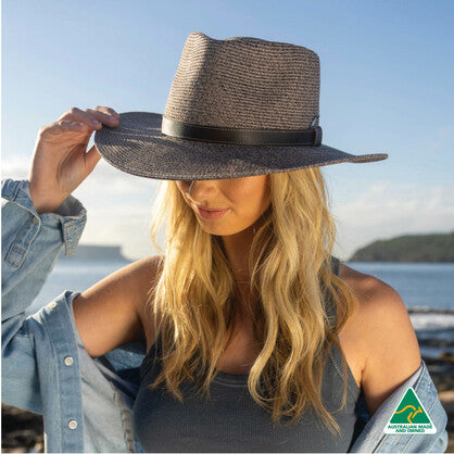 OoGee Hunter Creek Fedora - AP001