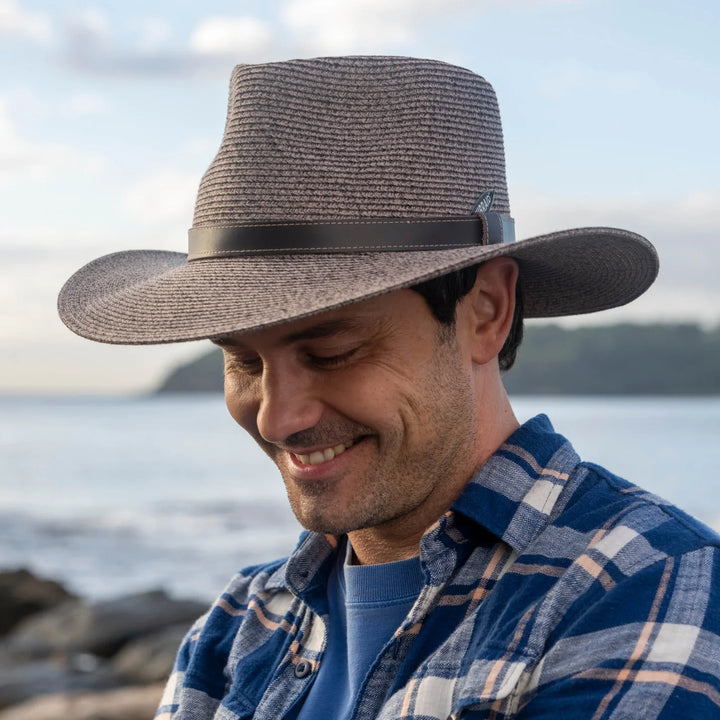 OoGee Hunter Creek Fedora - AP001