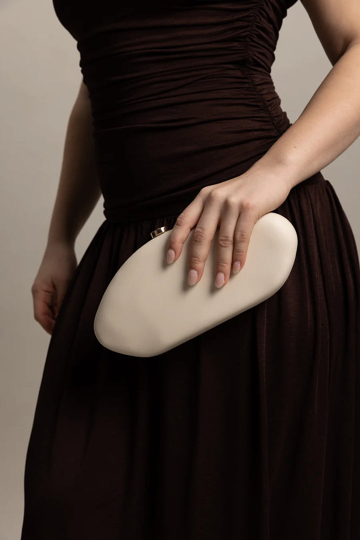 Lyra Clutch Creamy White