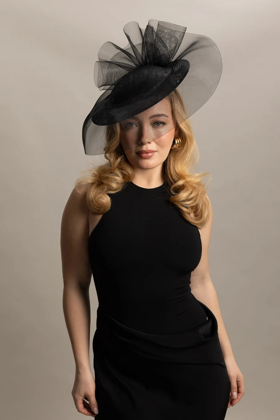Julia Fascinator Black