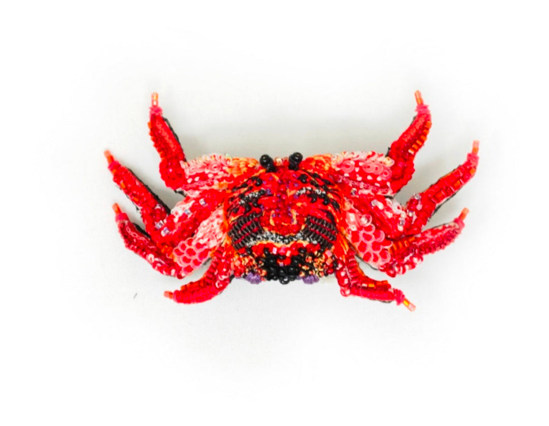 Trovelore Brooches