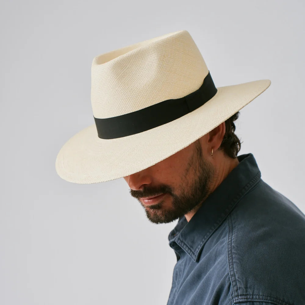 Camilo Panama - Country