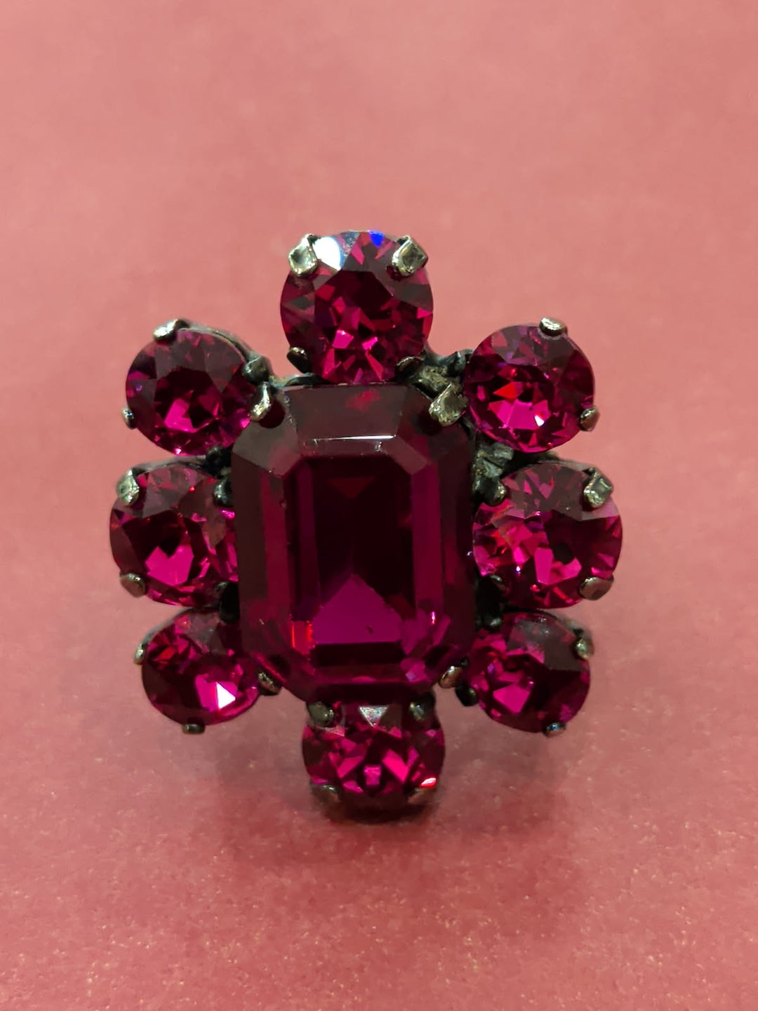Ruby Star Ring - House of Emmanuele