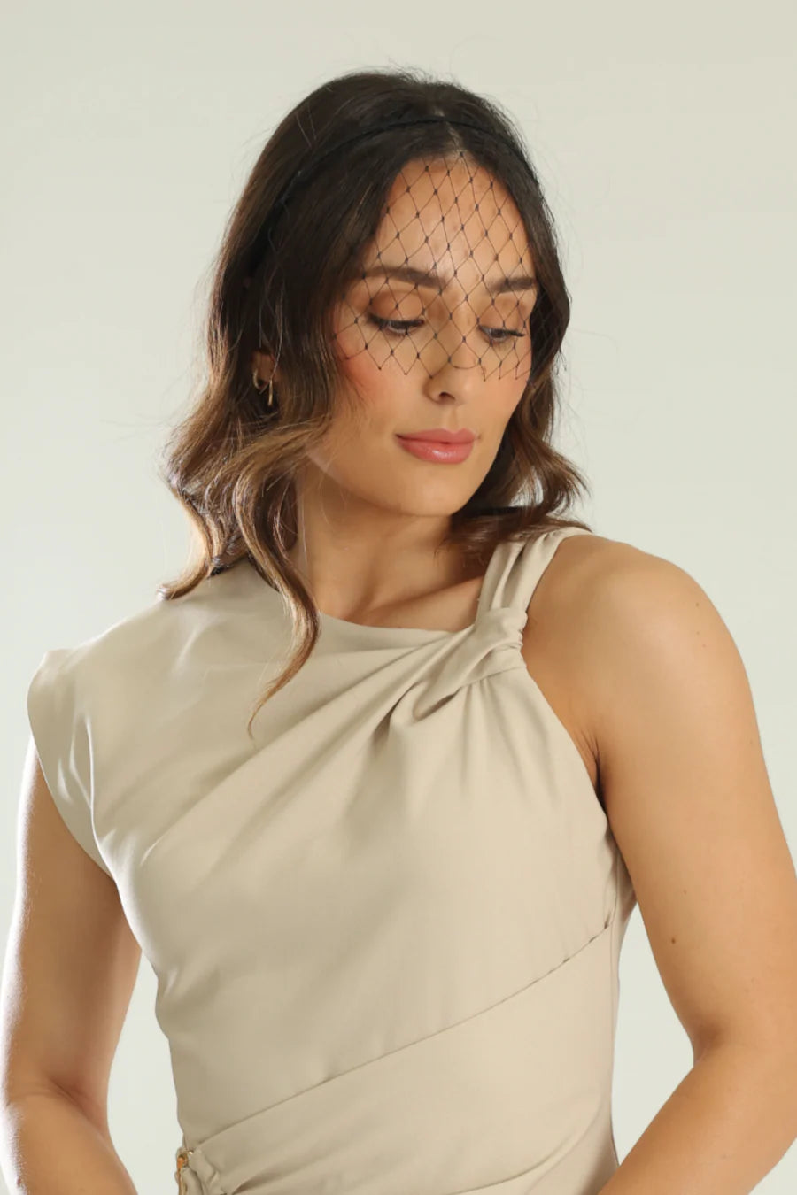 Lucia Veil Headpiece Black